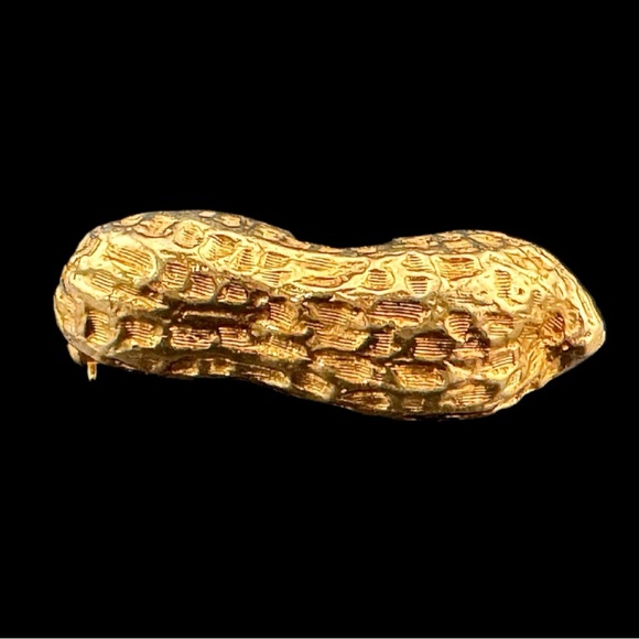Vintage Peanut Pin - Picture 6 of 6